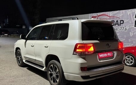 Toyota Land Cruiser 200, 2019 год, 6 990 000 рублей, 4 фотография