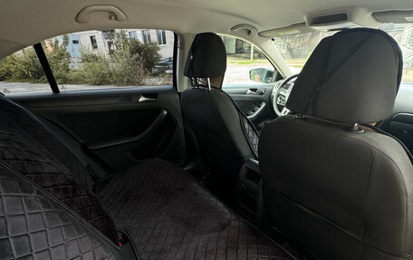 Volkswagen Jetta VII, 2012 год, 1 030 000 рублей, 5 фотография