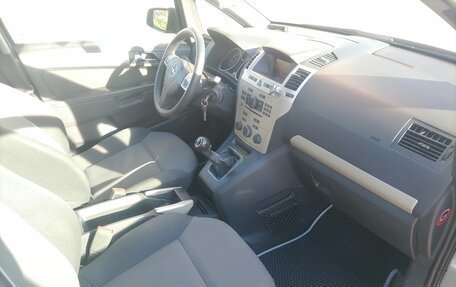Opel Zafira B, 2008 год, 600 000 рублей, 9 фотография