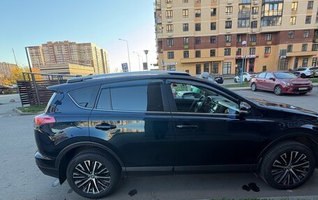 Toyota RAV4, 2018 год, 2 300 000 рублей, 3 фотография