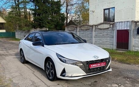 Hyundai Elantra, 2021 год, 2 190 000 рублей, 1 фотография