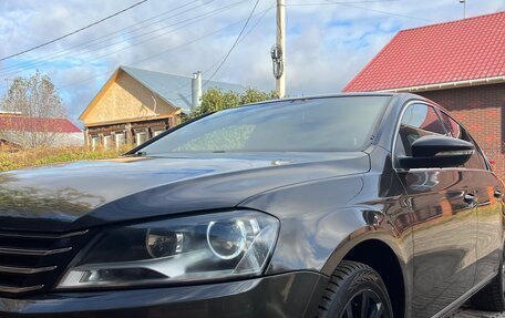 Volkswagen Passat B7, 2014 год, 920 000 рублей, 2 фотография