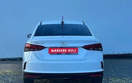 Hyundai Solaris II рестайлинг, 2021 год, 1 800 000 рублей, 6 фотография
