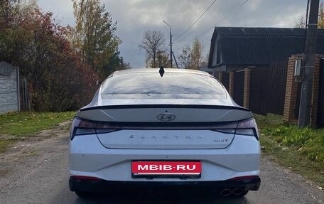 Hyundai Elantra, 2021 год, 2 190 000 рублей, 3 фотография