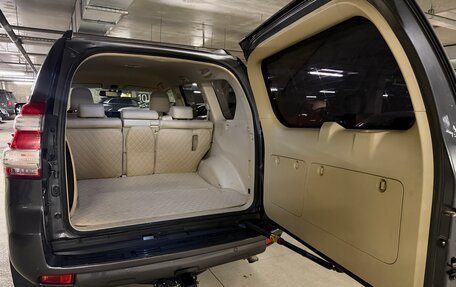 Toyota Land Cruiser Prado 150 рестайлинг, 2014 год, 2 880 000 рублей, 5 фотография