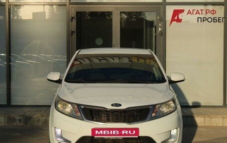 KIA Rio III рестайлинг, 2013 год, 820 000 рублей, 2 фотография