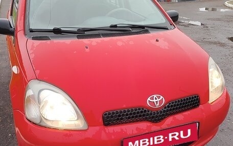Toyota Yaris III, 2002 год, 550 000 рублей, 1 фотография