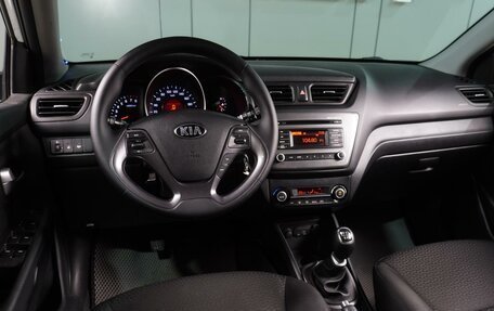 KIA Rio III рестайлинг, 2017 год, 1 064 000 рублей, 6 фотография