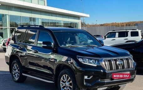 Toyota Land Cruiser Prado 150 рестайлинг, 2018 год, 5 697 000 рублей, 3 фотография