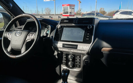 Toyota Land Cruiser Prado 150 рестайлинг, 2018 год, 5 697 000 рублей, 9 фотография