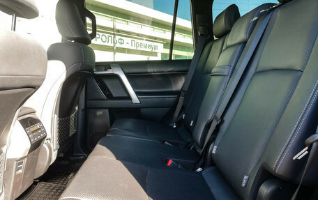 Toyota Land Cruiser Prado 150 рестайлинг, 2018 год, 5 697 000 рублей, 10 фотография