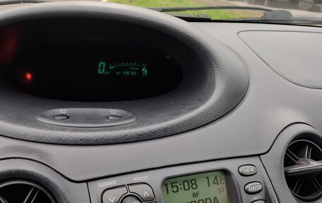 Toyota Yaris III, 2002 год, 550 000 рублей, 7 фотография