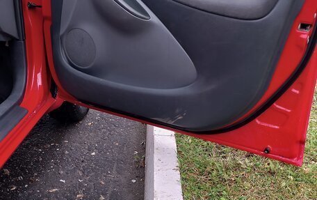 Toyota Yaris III, 2002 год, 550 000 рублей, 8 фотография