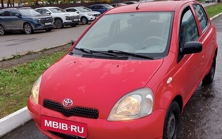 Toyota Yaris III, 2002 год, 550 000 рублей, 11 фотография