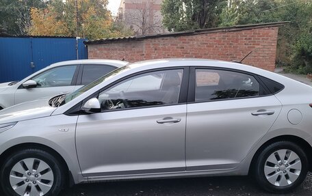 Hyundai Solaris II рестайлинг, 2018 год, 1 470 000 рублей, 3 фотография