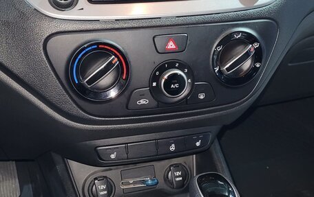 Hyundai Solaris II рестайлинг, 2018 год, 1 470 000 рублей, 7 фотография