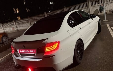 BMW 5 серия, 2011 год, 3 000 000 рублей, 2 фотография