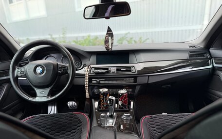 BMW 5 серия, 2011 год, 3 000 000 рублей, 16 фотография