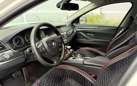 BMW 5 серия, 2011 год, 3 000 000 рублей, 17 фотография