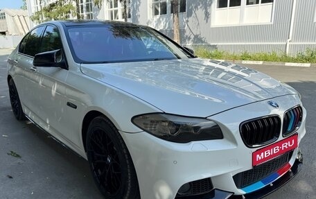 BMW 5 серия, 2011 год, 3 000 000 рублей, 10 фотография