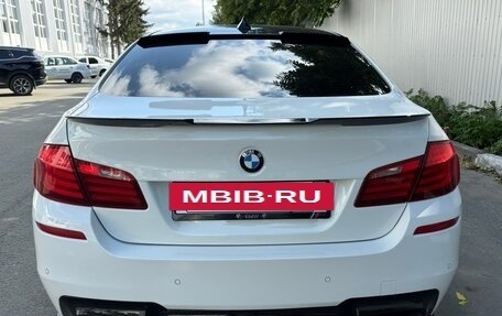 BMW 5 серия, 2011 год, 3 000 000 рублей, 13 фотография
