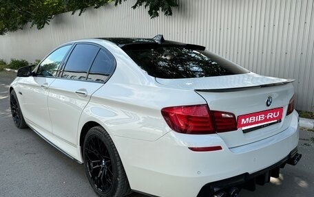 BMW 5 серия, 2011 год, 3 000 000 рублей, 12 фотография