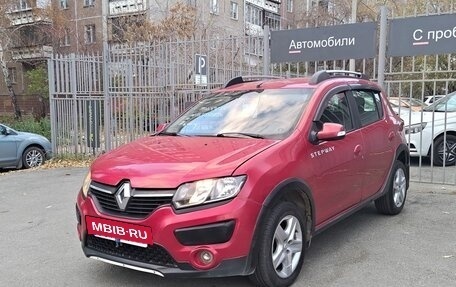 Renault Sandero II рестайлинг, 2015 год, 699 000 рублей, 2 фотография