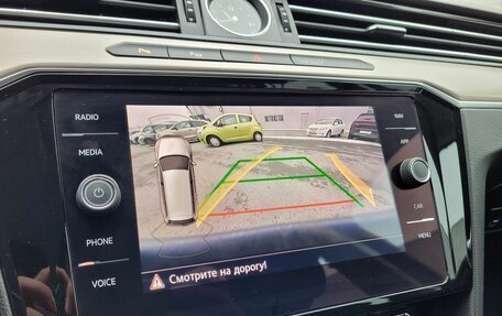 Volkswagen Passat B8 рестайлинг, 2017 год, 2 600 000 рублей, 17 фотография