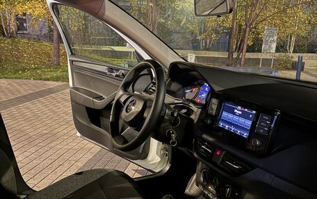 Skoda Rapid II, 2021 год, 1 339 000 рублей, 10 фотография