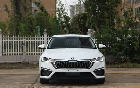 Skoda Octavia IV, 2023 год, 1 850 888 рублей, 2 фотография