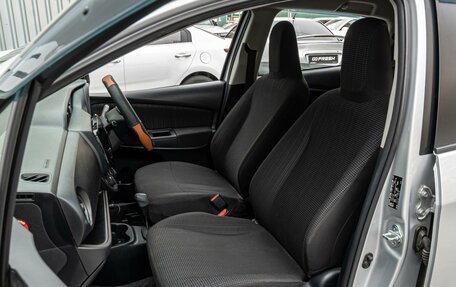Toyota Vitz, 2017 год, 990 000 рублей, 8 фотография