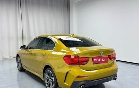 BMW 1 серия, 2022 год, 1 600 000 рублей, 7 фотография