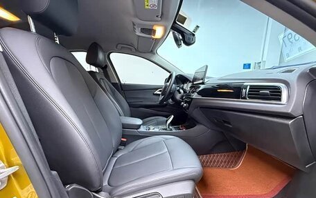 BMW 1 серия, 2022 год, 1 600 000 рублей, 16 фотография