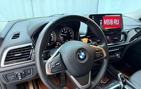 BMW 1 серия, 2022 год, 1 600 000 рублей, 10 фотография