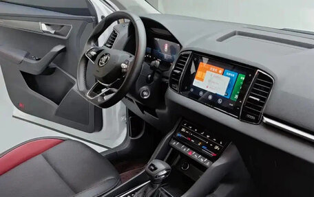 Skoda Karoq I, 2023 год, 1 699 888 рублей, 21 фотография