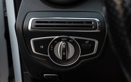 Mercedes-Benz C-Класс, 2018 год, 2 650 000 рублей, 22 фотография
