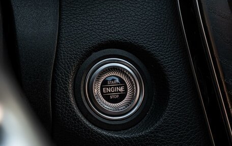 Mercedes-Benz C-Класс, 2018 год, 2 650 000 рублей, 19 фотография