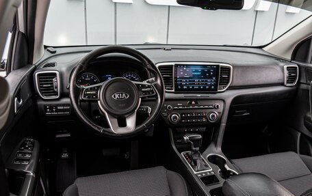 KIA Sportage IV рестайлинг, 2018 год, 2 190 000 рублей, 6 фотография