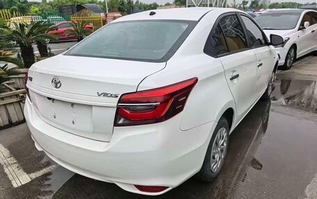 Toyota Vios III, 2023 год, 1 320 000 рублей, 6 фотография