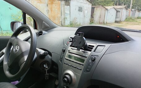 Toyota Yaris III, 2010 год, 580 000 рублей, 5 фотография