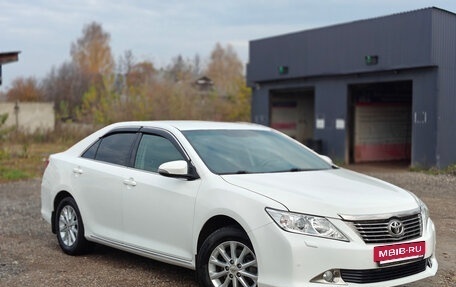 Toyota Camry, 2012 год, 1 400 000 рублей, 2 фотография