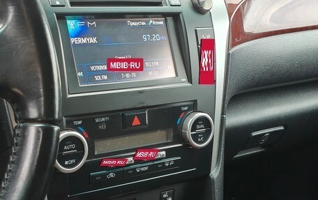 Toyota Camry, 2012 год, 1 400 000 рублей, 8 фотография