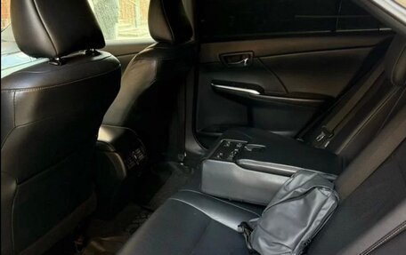 Toyota Camry, 2015 год, 1 800 000 рублей, 10 фотография