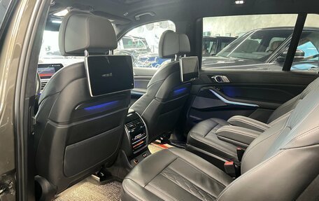 BMW X7, 2022 год, 8 500 000 рублей, 17 фотография