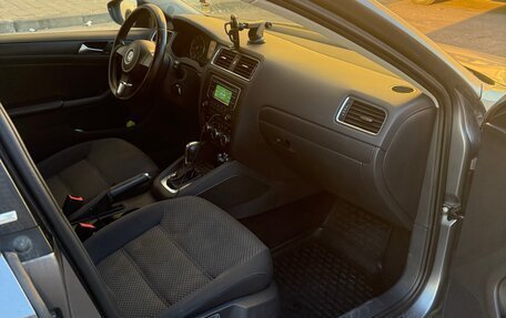 Volkswagen Jetta VII, 2014 год, 980 000 рублей, 8 фотография