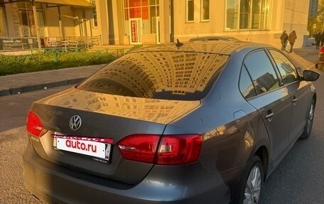 Volkswagen Jetta VII, 2014 год, 980 000 рублей, 13 фотография