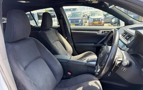 Lexus CT I рестайлинг, 2022 год, 1 430 000 рублей, 10 фотография