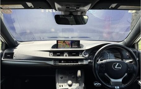 Lexus CT I рестайлинг, 2022 год, 1 430 000 рублей, 11 фотография