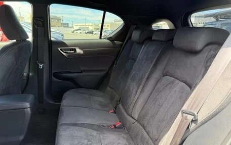 Lexus CT I рестайлинг, 2022 год, 1 430 000 рублей, 29 фотография