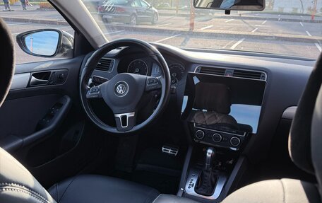 Volkswagen Jetta VII, 2013 год, 1 250 000 рублей, 15 фотография